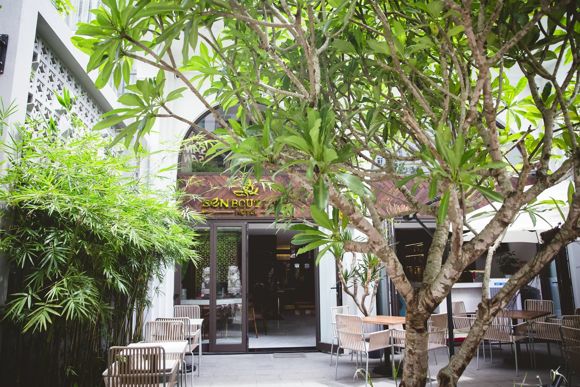 Sen Boutique Hotel Da Nang Exterior photo